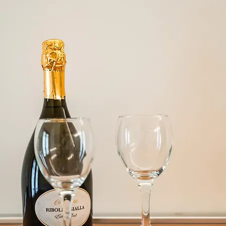 דירה Maison La Pomposa *